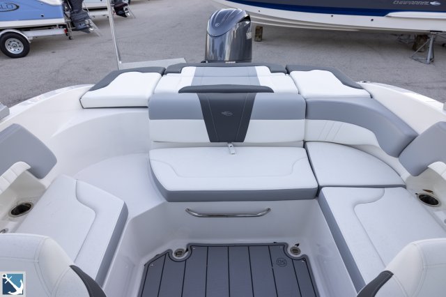 New 2024 Chaparral 23 SSi OB  Boat for sale